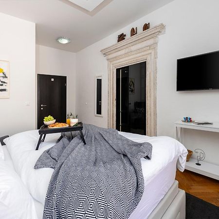 Rooms Eden Old Town 2 Dubrovnik Bagian luar foto